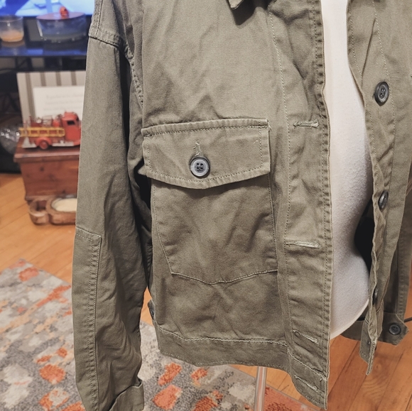 Forever 21 Army style jacket 💜 - Picture 7 of 10